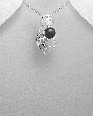 Dije Artesanal de Plata Ley 925 y Perla Negra de Agua Dulce - 925 Sterling Silver and Black Freshwater Pearl Handmade Pendant - ID: 25382770 Bellash