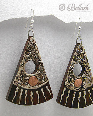 Aretes Colgantes Artesanales de Madera y Cobre - Wood and Copper Handmade Hanging Earrings - ID: 66796220 Bellash